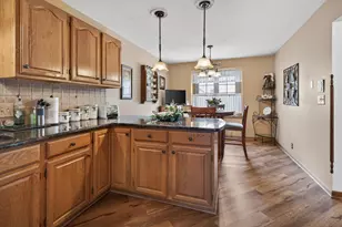 910 St Andrews Old, Racine, WI 53185 - Photo 3