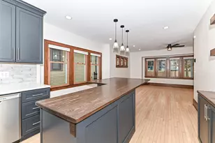 1232 S 74th St, West Allis, WI 53214 - Photo 15