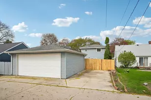 1216 S 114th St, West Allis, WI 53214 - Photo 23