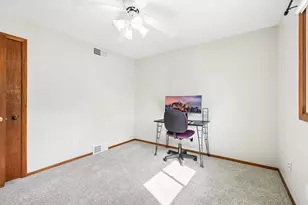 1216 S 114th St, West Allis, WI 53214 - Photo 15