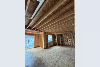 W220 N4600  Timber Loop, Pewaukee, WI 53072 - Photo 3