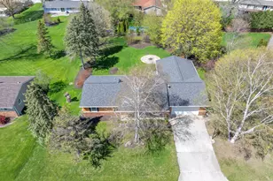 1208 Emerson Ave, Howards Grove, WI 53083 - Photo 31