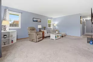 12450 39th Ave, Pleasant Prairie, WI 53158 - Photo 3