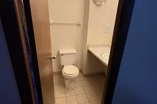 8910 N 95th St, Milwaukee, WI 53224 - Photo 11