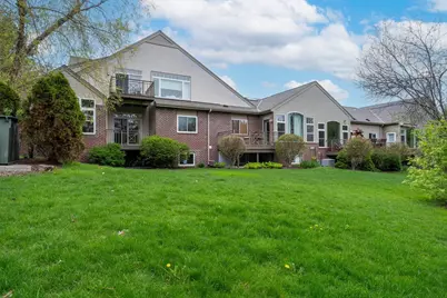 18241 W Wisconsin Ave, Brookfield, WI 53045 - Photo 35