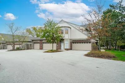 18241 W Wisconsin Ave, Brookfield, WI 53045 - Photo 37