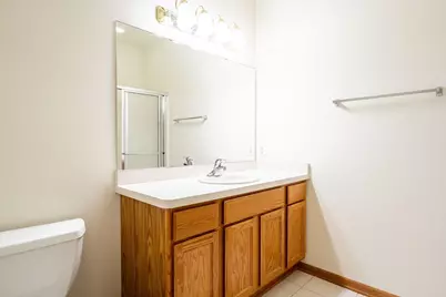 18241 W Wisconsin Ave, Brookfield, WI 53045 - Photo 21