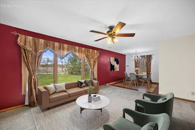 10456 S 92nd St, Franklin, WI 53132 - Photo 11