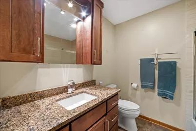 10456 S 92nd St, Franklin, WI 53132 - Photo 25