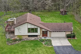 10456 S 92nd St, Franklin, WI 53132 - Photo 65