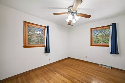 10456 S 92nd St, Franklin, WI 53132 - Photo 27