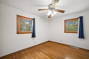 10456 S 92nd St, Franklin, WI 53132 - Photo 27