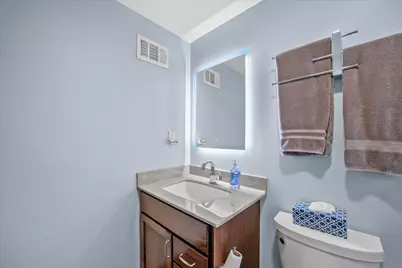 10456 S 92nd St, Franklin, WI 53132 - Photo 33