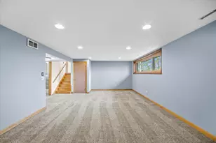 10456 S 92nd St, Franklin, WI 53132 - Photo 27