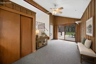 10456 S 92nd St, Franklin, WI 53132 - Photo 9