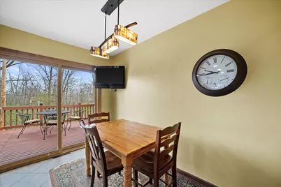 10456 S 92nd St, Franklin, WI 53132 - Photo 19