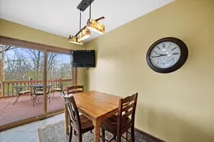 10456 S 92nd St, Franklin, WI 53132 - Photo 19
