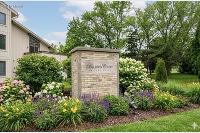 1132 W Baldwin Ct, Mequon, WI 53092 - Photo 5