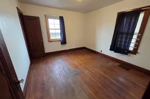 2220 76th St, Kenosha, WI 53143 - Photo 9
