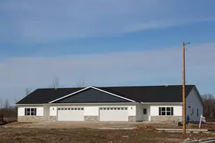 918 Drumlin Dr, Kewaskum, WI 53040 - Photo 19