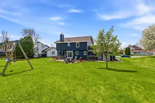 W210N16600 Glencoe Ln, Jackson, WI 53037 - Photo 35