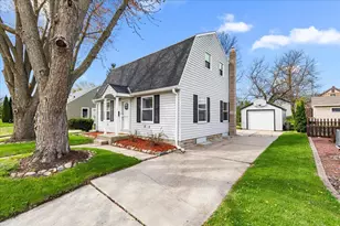 608 Pennsylvania Ave, West Bend, WI 53095 - Photo 31