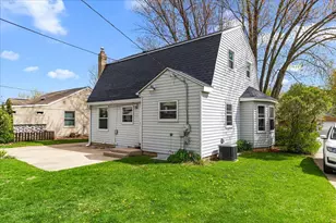 608 Pennsylvania Ave, West Bend, WI 53095 - Photo 33