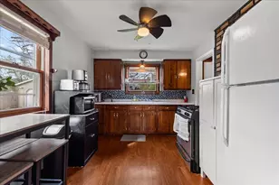 608 Pennsylvania Ave, West Bend, WI 53095 - Photo 5