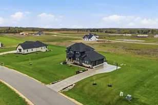 N82W27785 Marshall Dr, Lisbon, WI 53029 - Photo 11