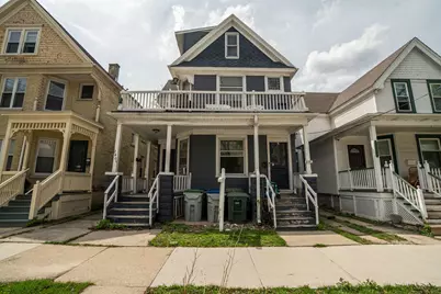 2405 N Frederick Ave #2407, Milwaukee, WI 53211 - Photo 1