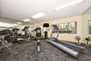 1600 W Green Tree Rd, Glendale, WI 53209 - Photo 21