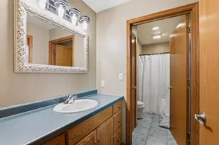 615 Sommer Dr, Sheboygan, WI 53081 - Photo 25