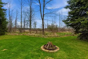 615 Sommer Dr, Sheboygan, WI 53081 - Photo 17