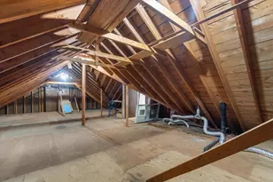 2003 S Valley Spring Dr, New Berlin, WI 53151 - Photo 61