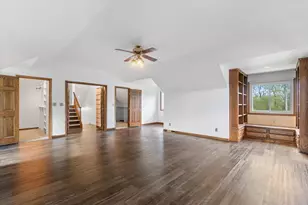 2003 S Valley Spring Dr, New Berlin, WI 53151 - Photo 45