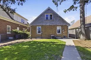 2045 Quincy Ave, Racine, WI 53403 - Photo 17