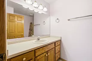 1602 Lisa Ln, New Holstein, WI 53061 - Photo 17