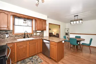 102 Mill Ave, Racine, WI 53182 - Photo 7