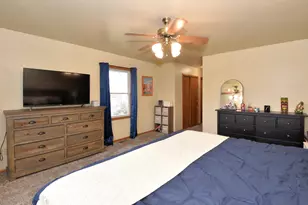 102 Mill Ave, Racine, WI 53182 - Photo 17