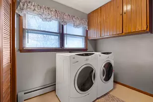 6909 Town Line Rd, Addison, WI 53090 - Photo 9