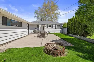 2849 Arrowhead St, Racine, WI 53402 - Photo 29