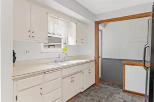 2849 Arrowhead St, Racine, WI 53402 - Photo 11