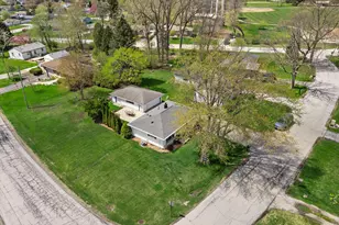 2849 Arrowhead St, Racine, WI 53402 - Photo 33