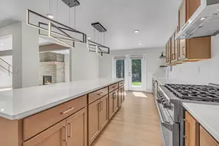4939 Connemara Ct, Sheboygan, WI 53083 - Photo 5