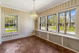 836 N 67th St, Wauwatosa, WI 53213 - Photo 5