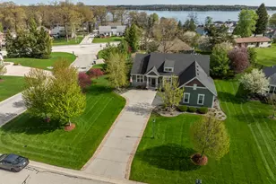 N25W27286 Fairmount Ct, Pewaukee, WI 53072 - Photo 47