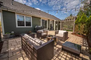 N25W27286 Fairmount Ct, Pewaukee, WI 53072 - Photo 33