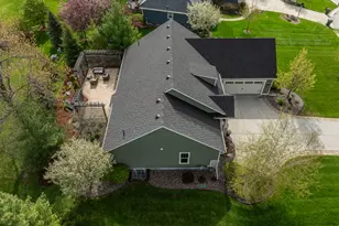 N25W27286 Fairmount Ct, Pewaukee, WI 53072 - Photo 49