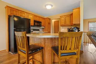 206 Sunset Ct, Mayville, WI 53050 - Photo 7