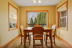 206 Sunset Ct, Mayville, WI 53050 - Photo 11